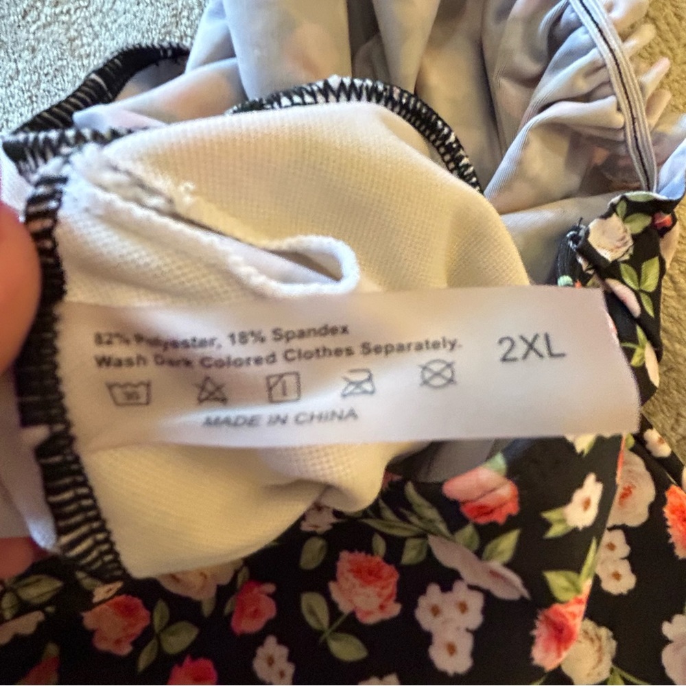Black and floral one piece swim or bodysuit with matching hair tie Size 2X - Picture 5 of 6
